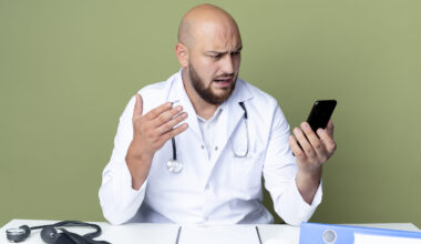 AI-powered telehealth apps